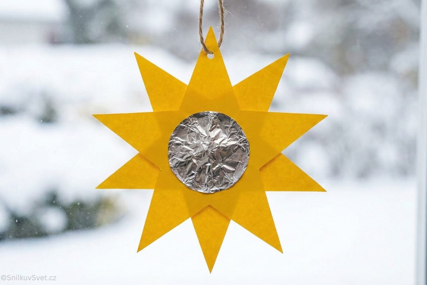 Vyrobte si zářivou vánoční hvězdu